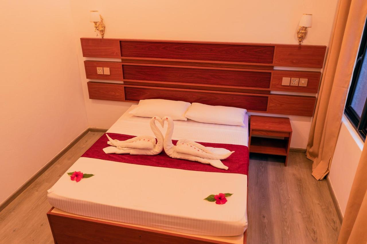 Feridhoo Inn Extérieur photo