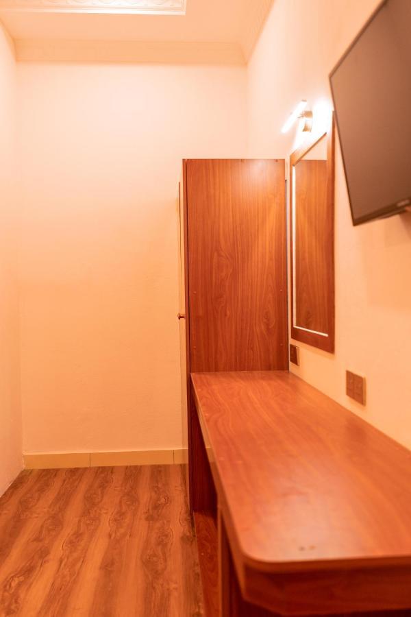 Feridhoo Inn Extérieur photo