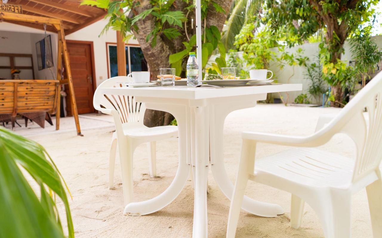 Feridhoo Inn Extérieur photo
